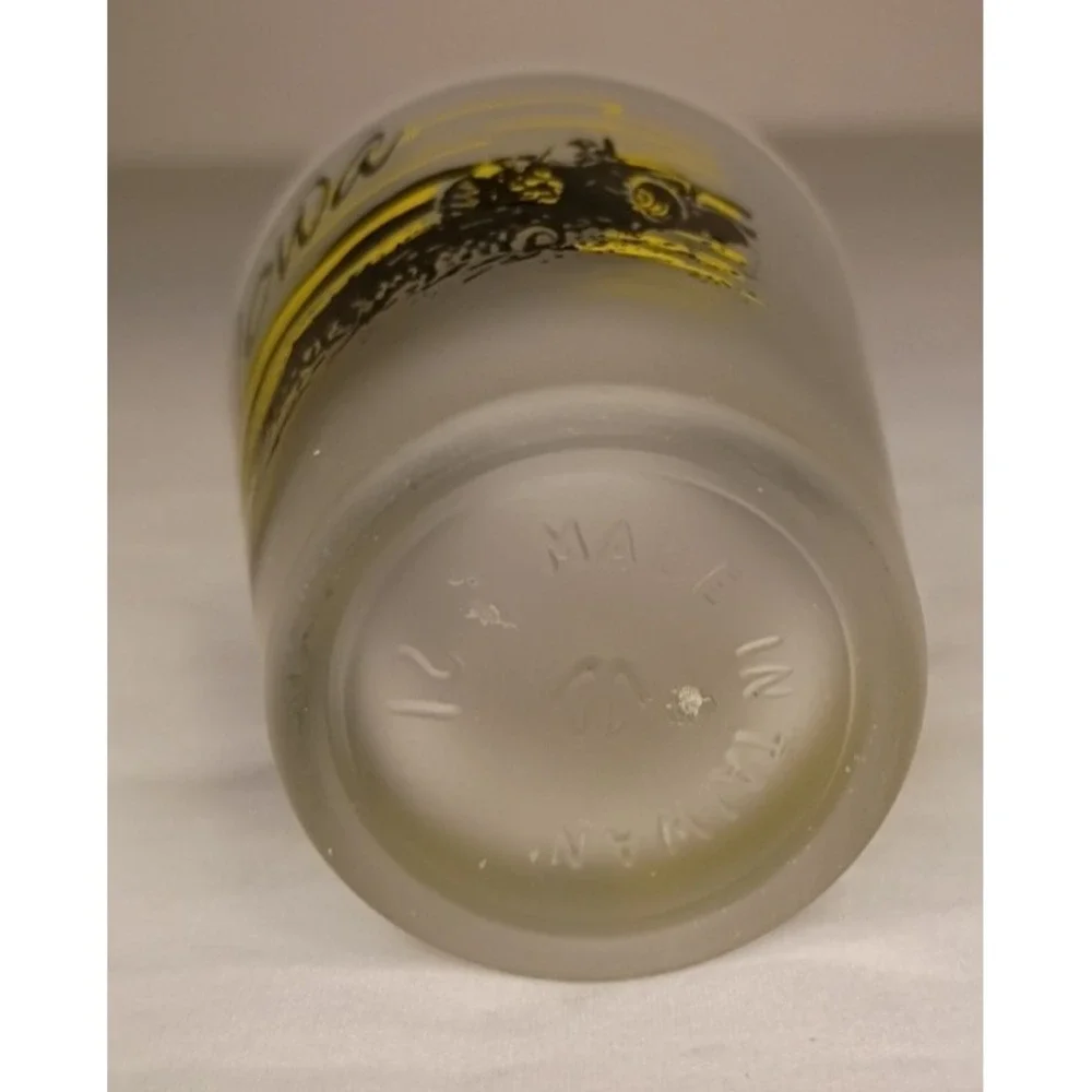 Iowa Frosted Shot Glass Made in Taiwan Souvenir Corn Tractor‎ Farm